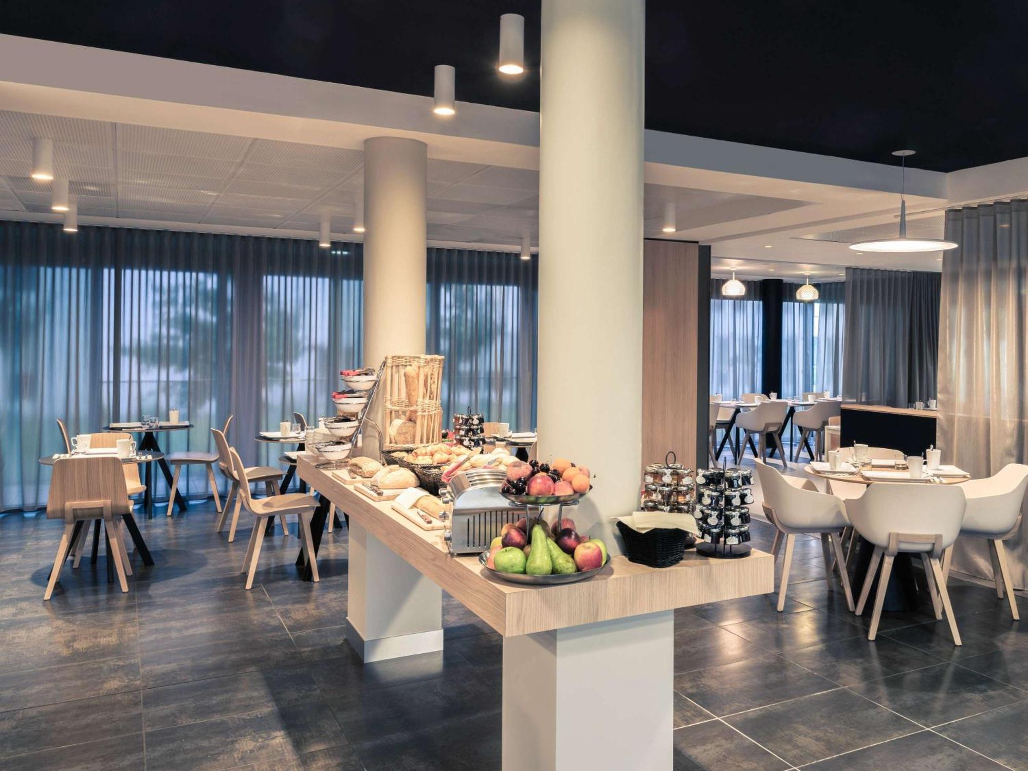 Hotel Mercure Nantes Ouest Saint-Herblain Zenith Buitenkant foto